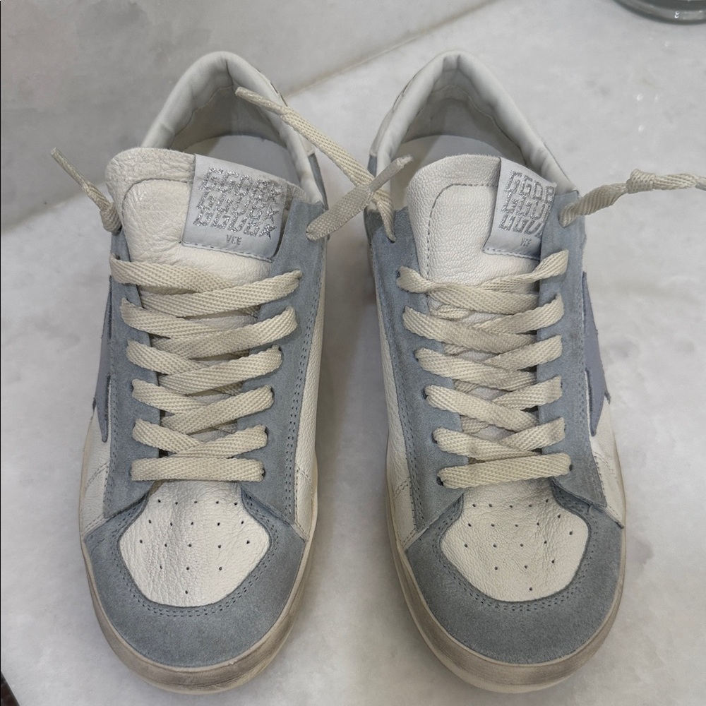 GOLDEN GOOSE 
Stardan Low Top Sneakers